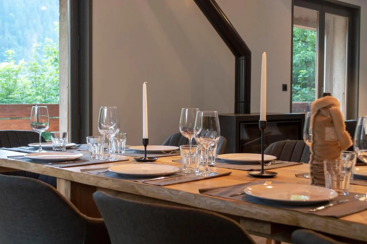 Chalet Domisiladore - Chalet Haut De Gamme Pour 10 Adultes Et 2 Enfants A Chatel